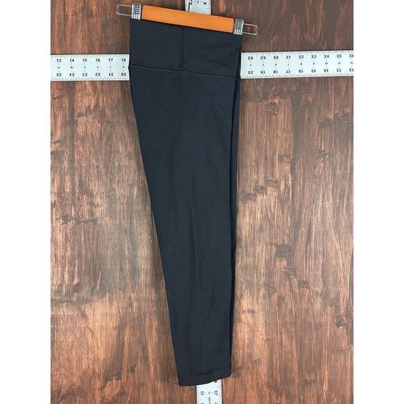 Lululemon Cropped Leggings High Triple Black Women's‎ 6 Activewear Athleisure - Picture 1 of 8